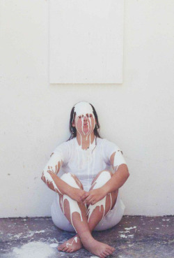 gallowhill:  marcela tiboni, o domínio da pintura, 2003