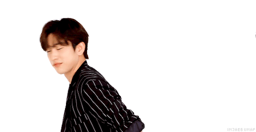 imjaebumaf:the soulmates handshake