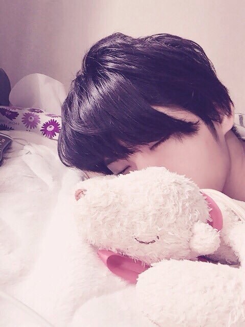 joeldeshang:  skinny900:  Spool cute💘  Cute skinny boy. 