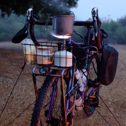 4outsidethebox:youcantbuyland: hellhommus’s photo on Instagraminstagram.com  Adventure Bike  Minimal