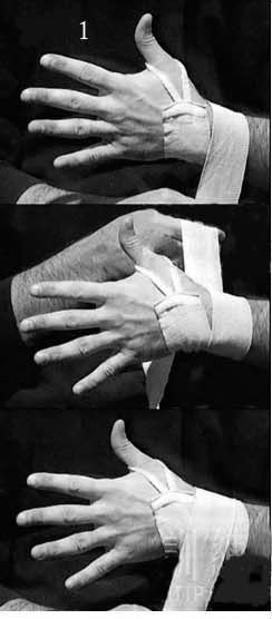 feiyueloplainshoes:  MMA hands wrapping!! It is worth learning and practicing!Feiyue