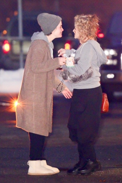 lucyyhoneychurch: Helena Bonham Carter and Sarah Paulson on the set of ‘Oceans Eight’ in