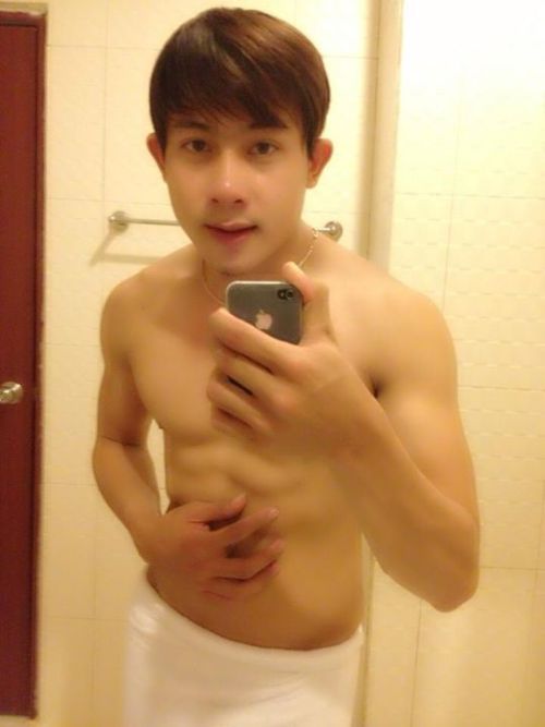 luyseng: likedaaasposts: cambodia he can both bottom good :xxx Know his fb handsame