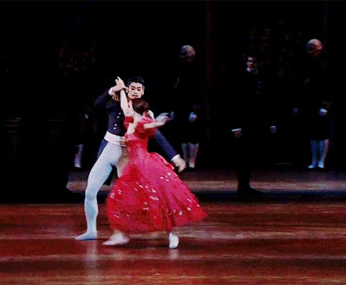 enchanted-keys:Marianela Nunez and Ryoichi Hirano in Onegin (Royal Ballet 2015)