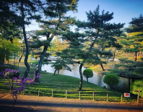 ＼おにわさん更新情報／ ‪[ 福島県郡山市 ] 麓山公園 Hayama Park, Koriyama, Fukushima の写真・記事を更新しました。 ――江戸時代作庭の庭園をルーツに、明治時代には