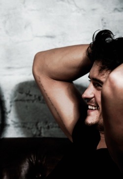 yuelinh:  Orlando Bloom auf We Heart It.