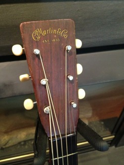 lowevintage:  Here’s another (and much better) look at the very first instrument we posted on our blog, a 1945 00-18. This guitar just had the its original brass frets polished and a brand new ebony nut installed. It’s pretty amazing that the brass