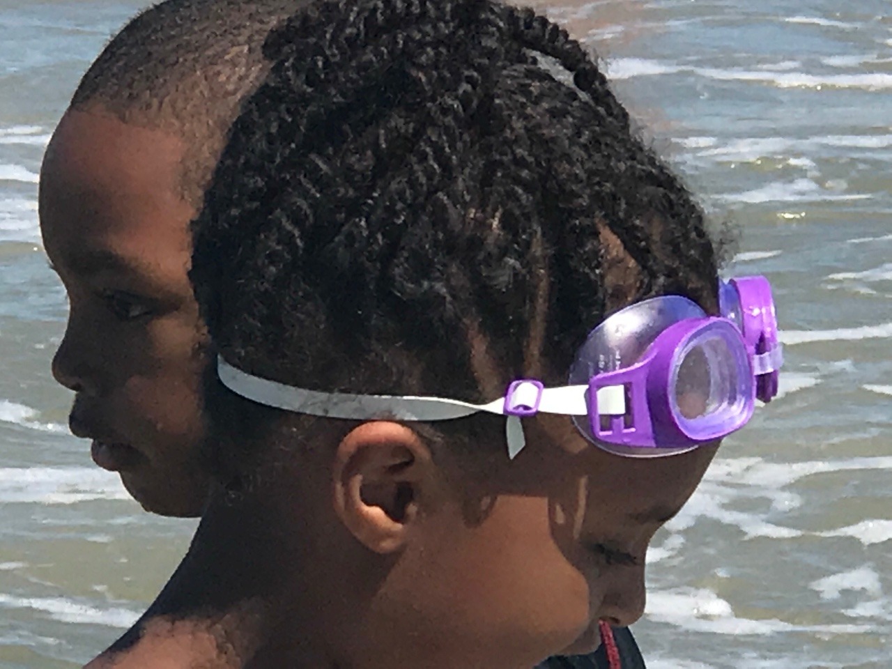 The kids&rsquo; first time at a beach. Been bugging me about going to the beach