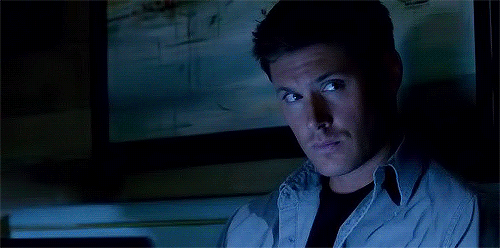  angelsarewatchingoveryoudean:  #tagged under ‘moments during season 8 that i thought i was dreaming fanfiction’ #destiel #i still can’t believe this episode was real #and then the boner #i just…   