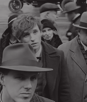 newdscamander:Are you a seeker? A seeker after truth?