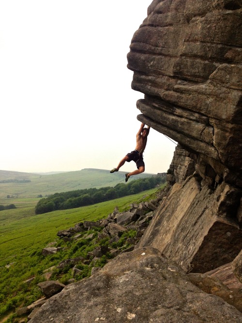 celestialsloth - Mate on Flying Buttress, Stanage