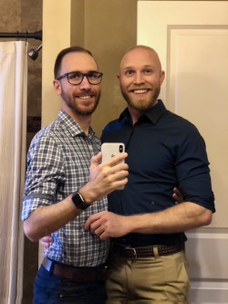 beardfriend:Quick bathroom selfies - February