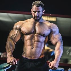 Muscle Worship & Muscle Fetish