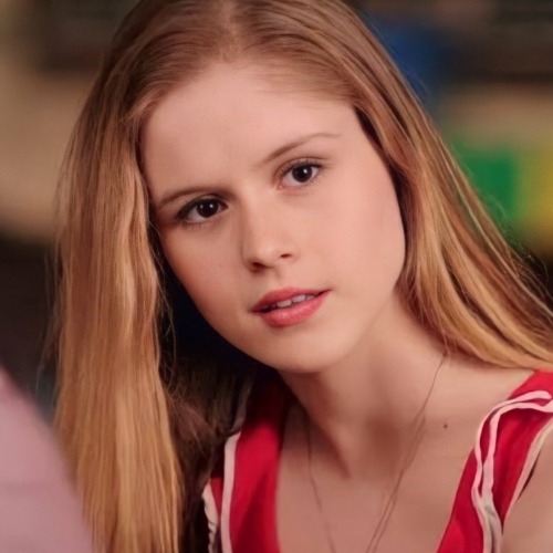 erin moriarty on after the dark icons.♡• like or reblog if you saved or used.• don&rsq