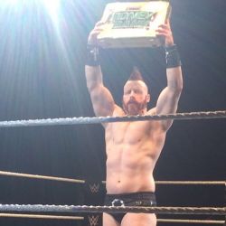 loving-wwe:   #Sheamus #respectthehawk