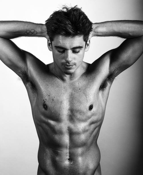 Porn Pics amazingmalenudity:Chris Mears