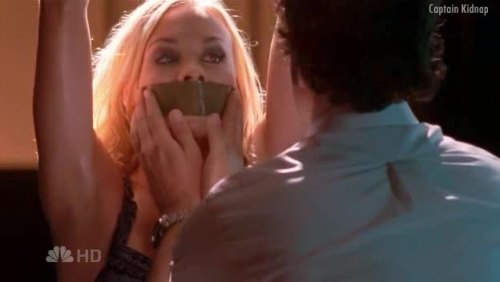 captainkidnap: Chuck S1E2 - Chuck vs. the Helicopter (Yvonne Strahovski) www49.zippyshare.co