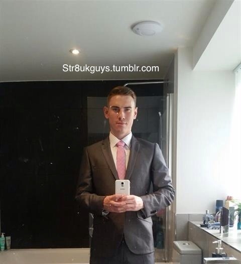 str8ukguys:  UK Squaddie, Chris, 26, Rushden , UK