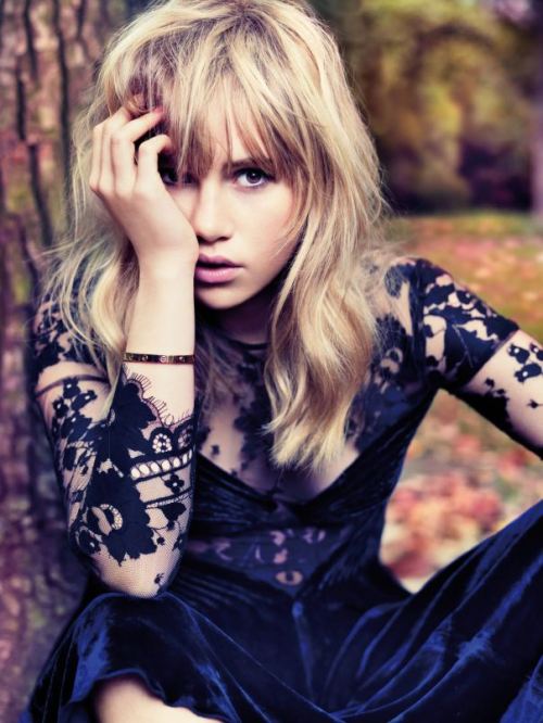 sexyqueen: Suki Waterhouse by Stockton Johnson for Vogue China August 2014