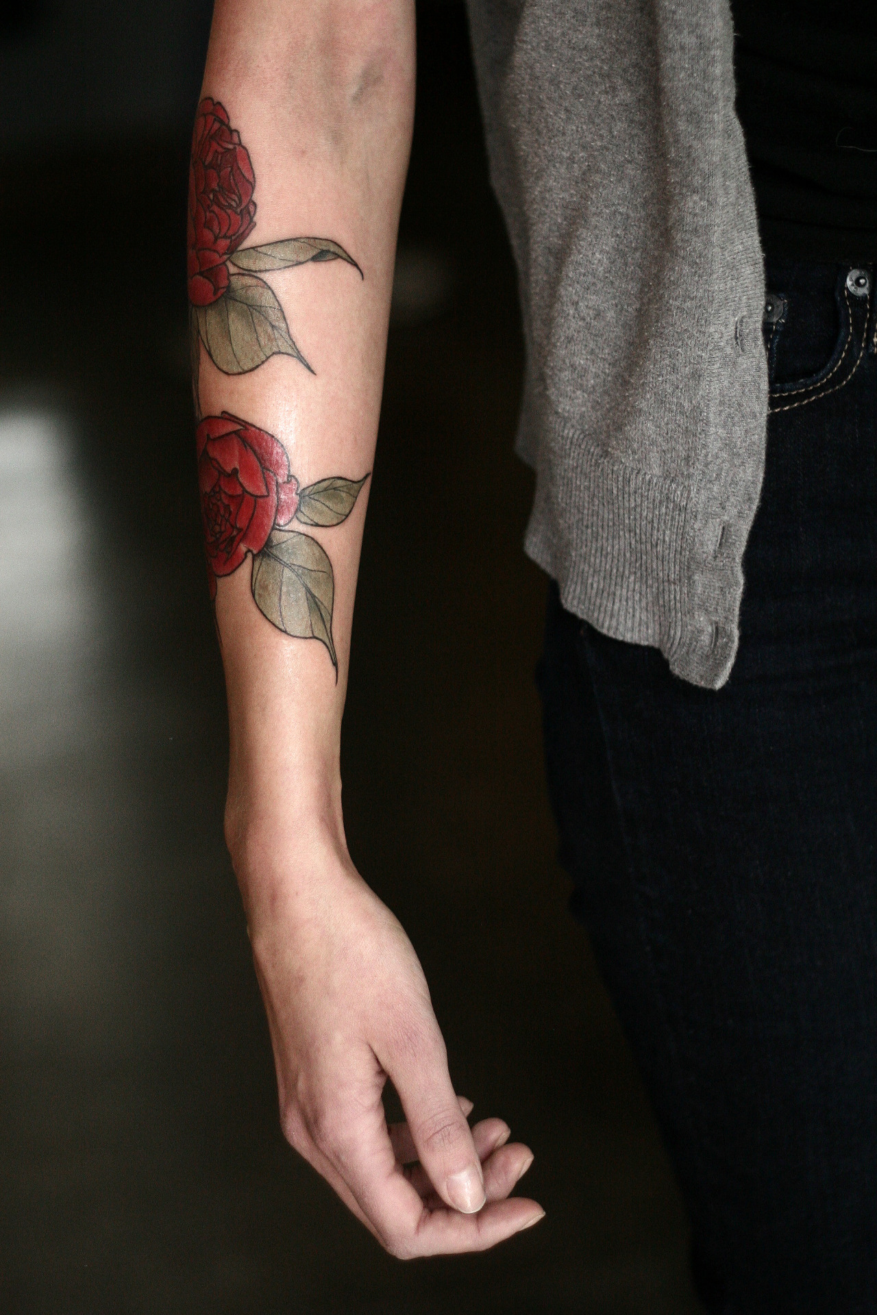 wonderlandtattoospdx:  alicecarrier:  i love tattoos that wrap well, but i hate trying