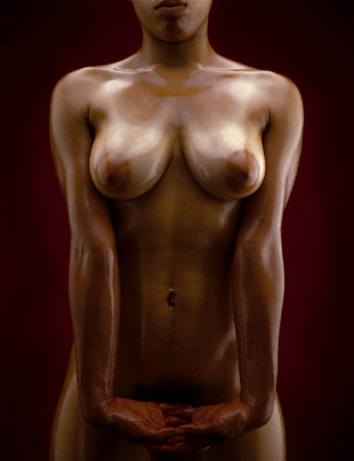 backtoblacky:  backtoblacky.tumblr.com  GORGEOUS!