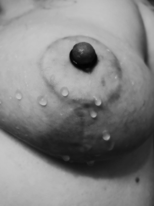 bunnyhasfantasies:*.⋆&quot;Your nipples are like Novocaine&quot;⋆.*Post-shower happily-ringed nipple