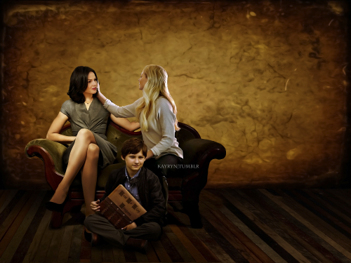 Swan Queen Family for @absedarian, thank you. Reblog and/or like only. Do not repost, use in edits, 