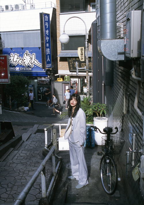 yua: FREE-TOKYOfree magazine ISSUE 8PHOTOGRAPHY CHIKASHI SUZUKI