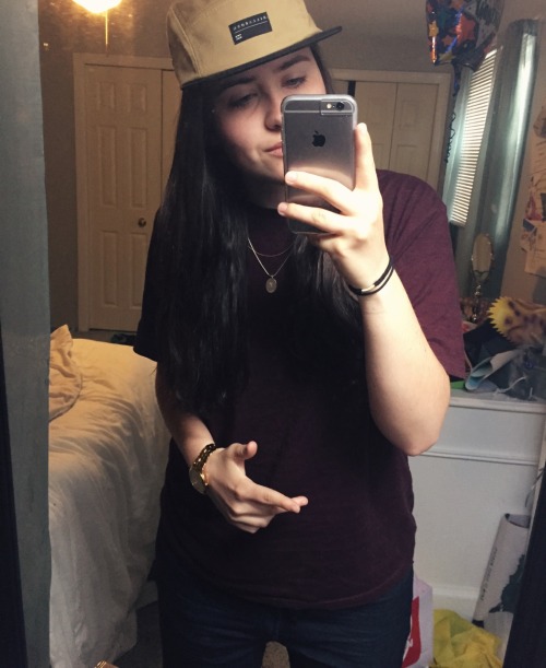 querquelife:  Thanks to babe for the new hat and watch
