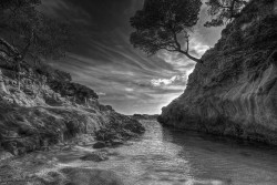 artblackwhite:  Cala Rovira by vilrom Costa