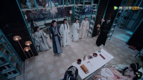 winepresswrath: Please enjoy Jiang Cheng busting into the treasure room like Troy with the pizza to 
