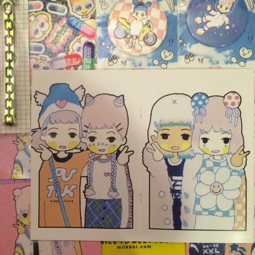milkbbi:  yearofthebunny:  ☁️✨  love it &lt;3 tysm