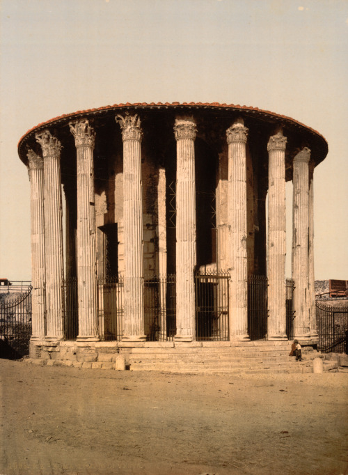 humanoidhistory:Temple of Vesta in Rome, Italy, circa 1900.
