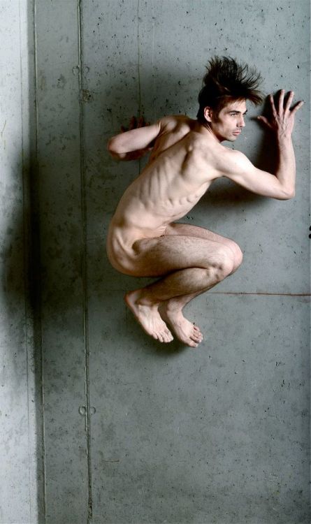 dance-world:Christian Myland - photo by Robert Pater 