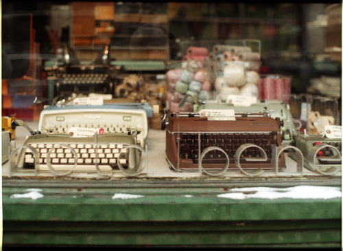 leicafeed: Typewriter’s at papeterie _ Montreal