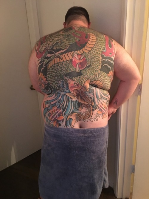 inkedfatboy:  Wow this MAN is Hot as Hell!!! Thanks for the submission! Loud Grunts!