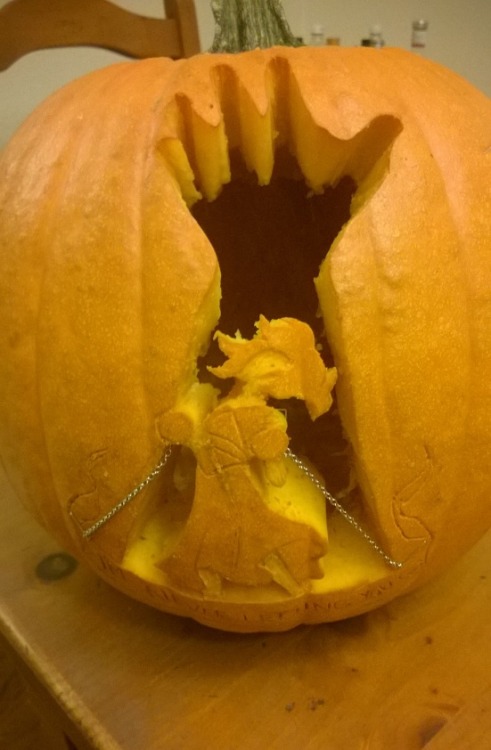 fangirlregretsnothing:  Happy Halloween!! :D  This ended up taking me much longer to complete than I thought it would, but I think it was worth it :)  