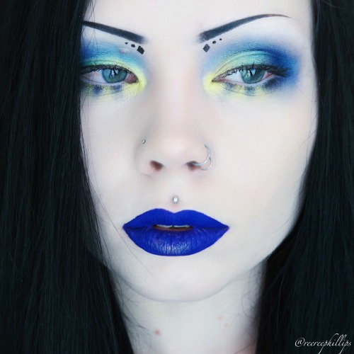 reereephillips:  Makeup of the Night 🌙⭐️  Full details on my Instagram (ReeRee Phillips) 