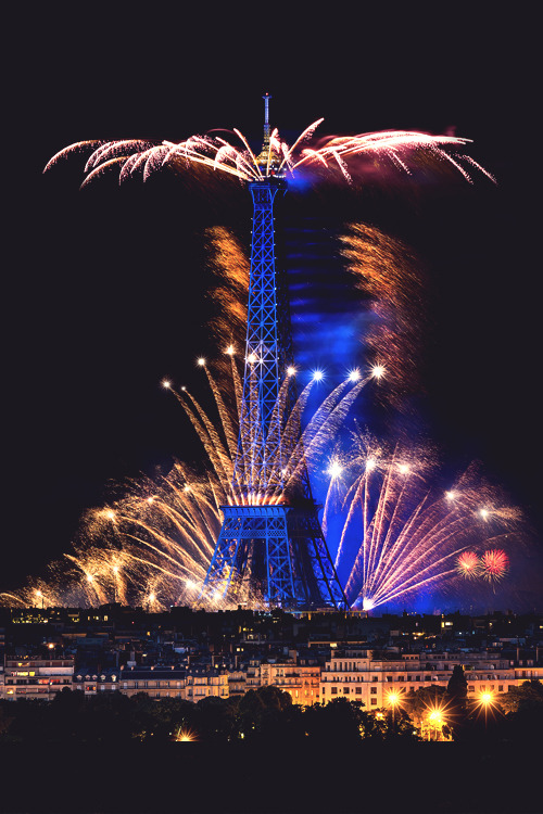 mistergoodlife:  Eiffel Tower, July 14th 2014.