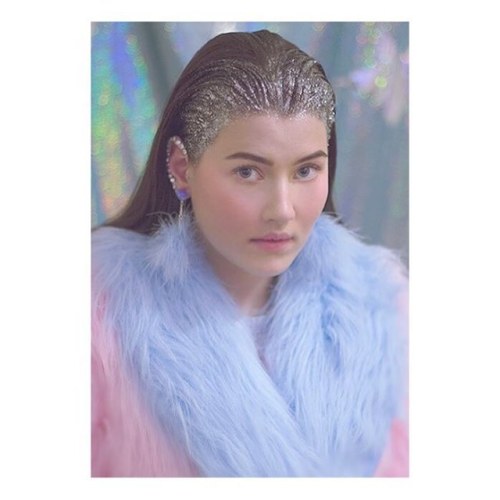 Regram from @futuristicmeg in the bb blue faux fur stole