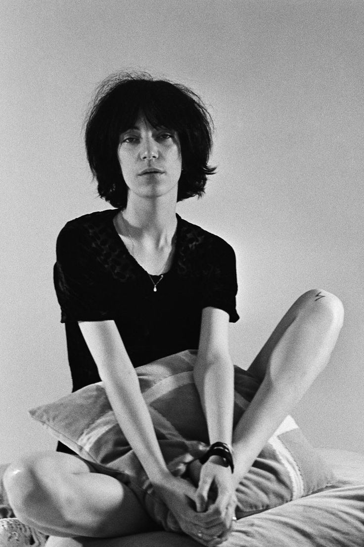 pattismithandrobertmapplethorpe:Patti Smith L.A 1974, by Michael Obs