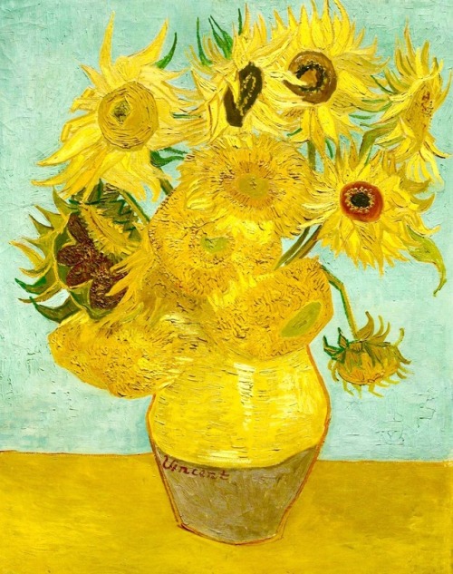 historyofartdaily: Van Gogh x Sunflowers Keep reading