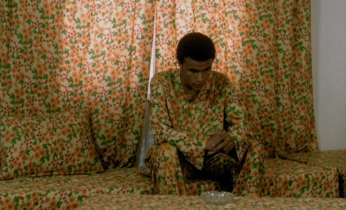 chatoyantpeony:  lightthebackgroundfirst:  Waiting for Happiness (Abderrahmane Sissako, Mauritania, 