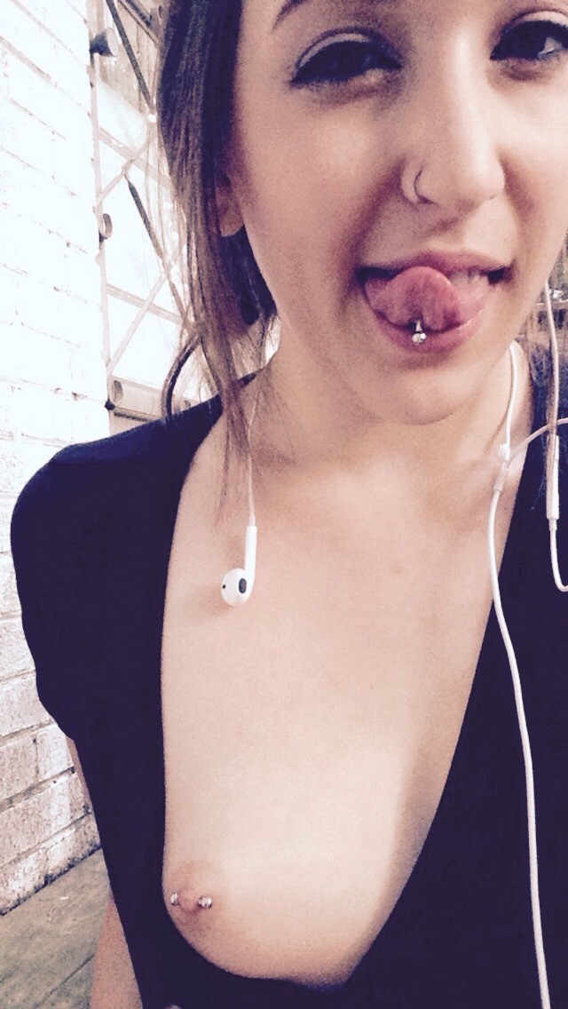 addicted-insomniac:  So in love