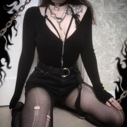 absent-mindxd-deactivated201912:instagram.com/lxshlouise