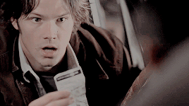always-keep-writing:SAM WINCHESTER IN EVERY EPISODE↳ 2x14 | Born under a bad sign