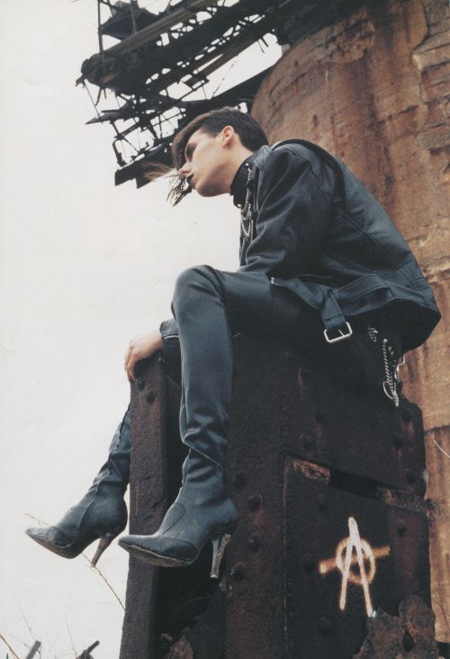 bird-bat: blkstiletto: Perching goth boy, Propaganda Magazine, photo by Fred H Berger (of course sou