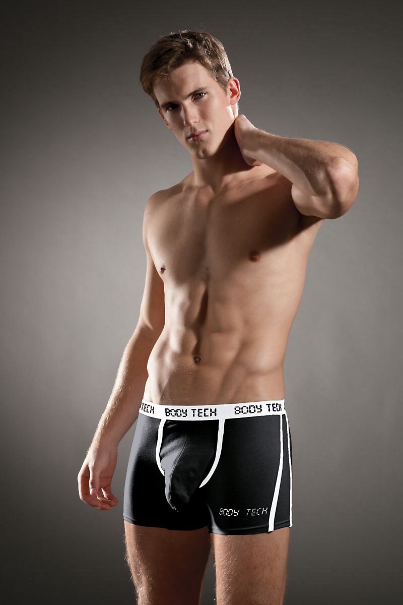 nickk1712:Follow: http://nickk1712.tumblr.com.