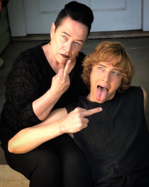 Kathy Bates And Cody Fern Behind The Scenes Of AHS Apocalypse.