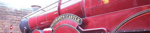 i-am-lord-trolldemort:Diagon Alley now open at Universal Studios Florida 